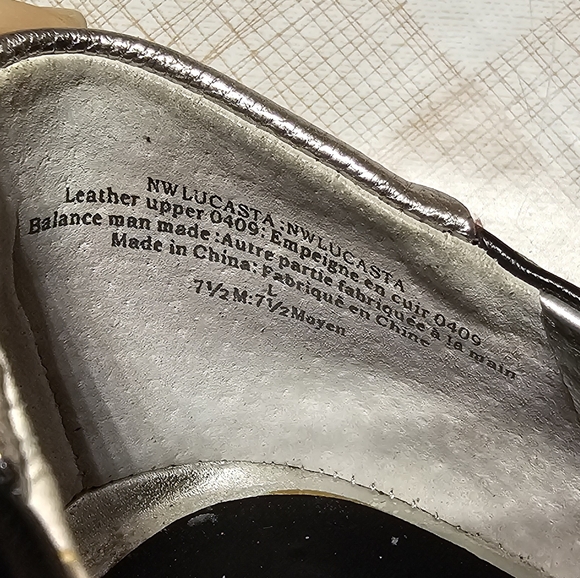 Nine West Women's Moyen Flat Black Leather Ballerina, 7½ B-5 - Picture 7 of 7